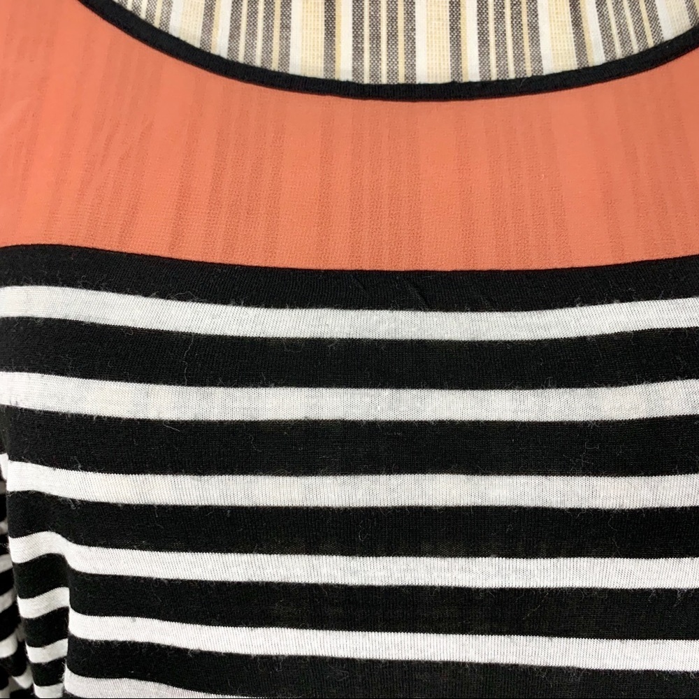 Striped Top w/Sheer Coral Neckline Open Back - Picture 3 of 8